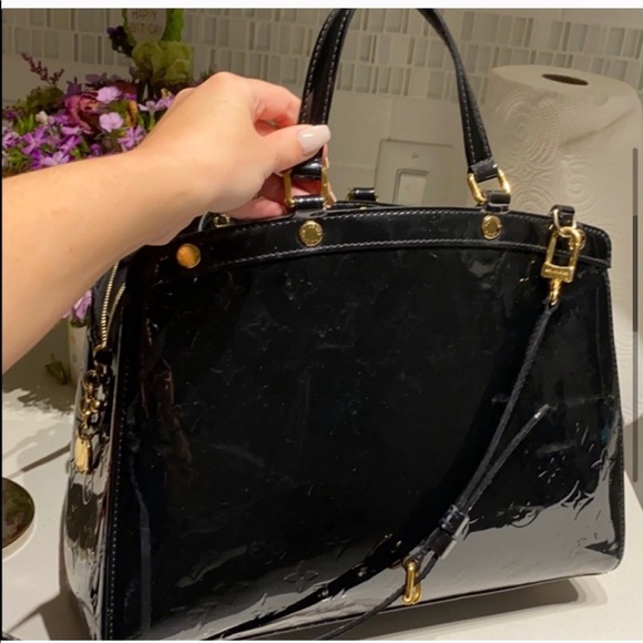 Black LV - Picture 5 of 6